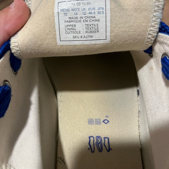 Men’s blue low top converse size 12 - Picture 4 of 4